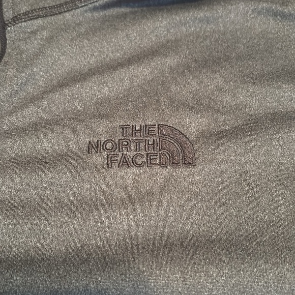 The North Face Charcoal 1/4 Zip Long Sleeve Performance Jacket Men’s L - Picture 5 of 12